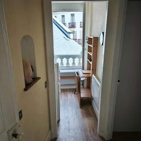 Le Tour - Hypercentre - Opera 150 M - Bord D'allier Daire Vichy